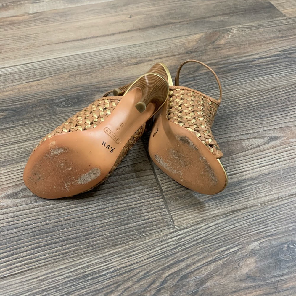 Coach Heels - Picture 4 of 4